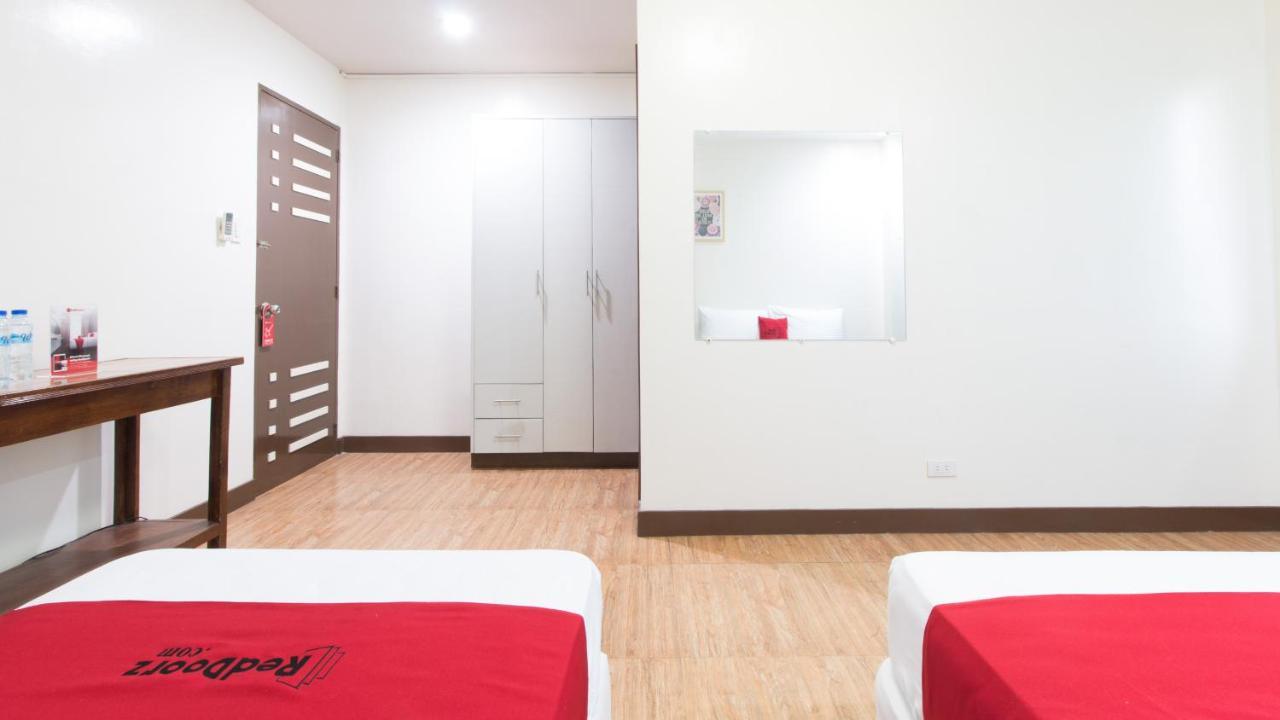 Reddoorz @ San Jose Tagbak Jaro Iloilo Hotel Exterior photo
